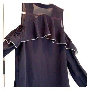 Saks fifth ave flounce blouse NWT